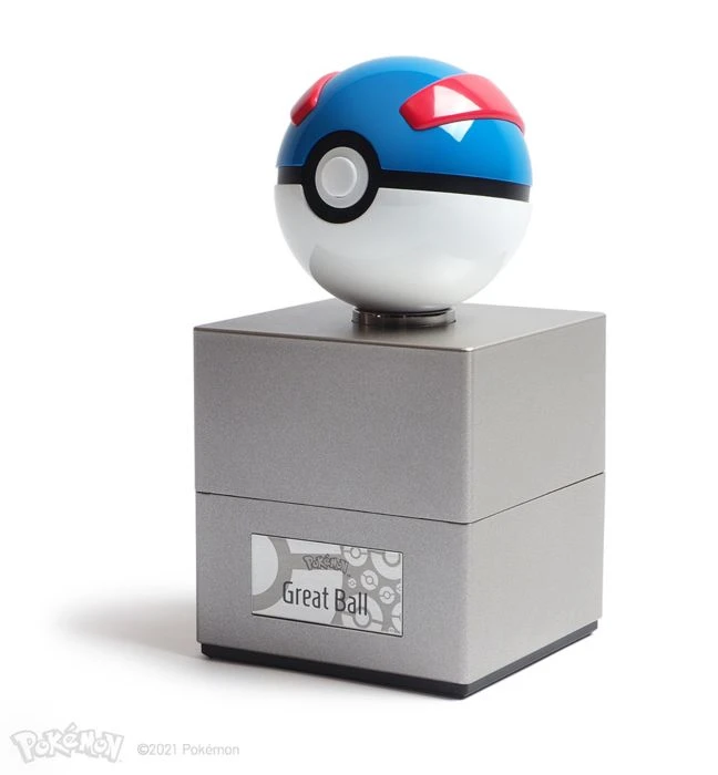 The Amazing Collectables Pokemon - Great Ball 1:1 Scale Life Size Die-Cast Prop Replica 6 The Amazing Collectables Pokemon - Great Ball 1:1 Scale Life Size Die-Cast Prop Replica