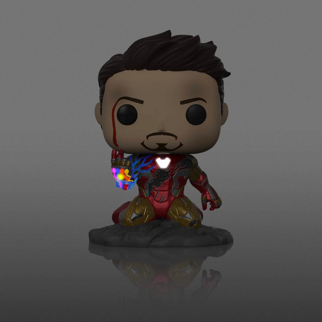 The Amazing Collectables Funko Pop! Avengers 4: Endgame - I Am Iron Man Glow In The Dark Deluxe #580 4 The Amazing Collectables Funko Pop! Avengers 4: Endgame - I Am Iron Man Glow In The Dark Deluxe #580