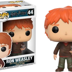 The Amazing Collectables Funko Pop! Harry Potter - Ron With Scabbers #44